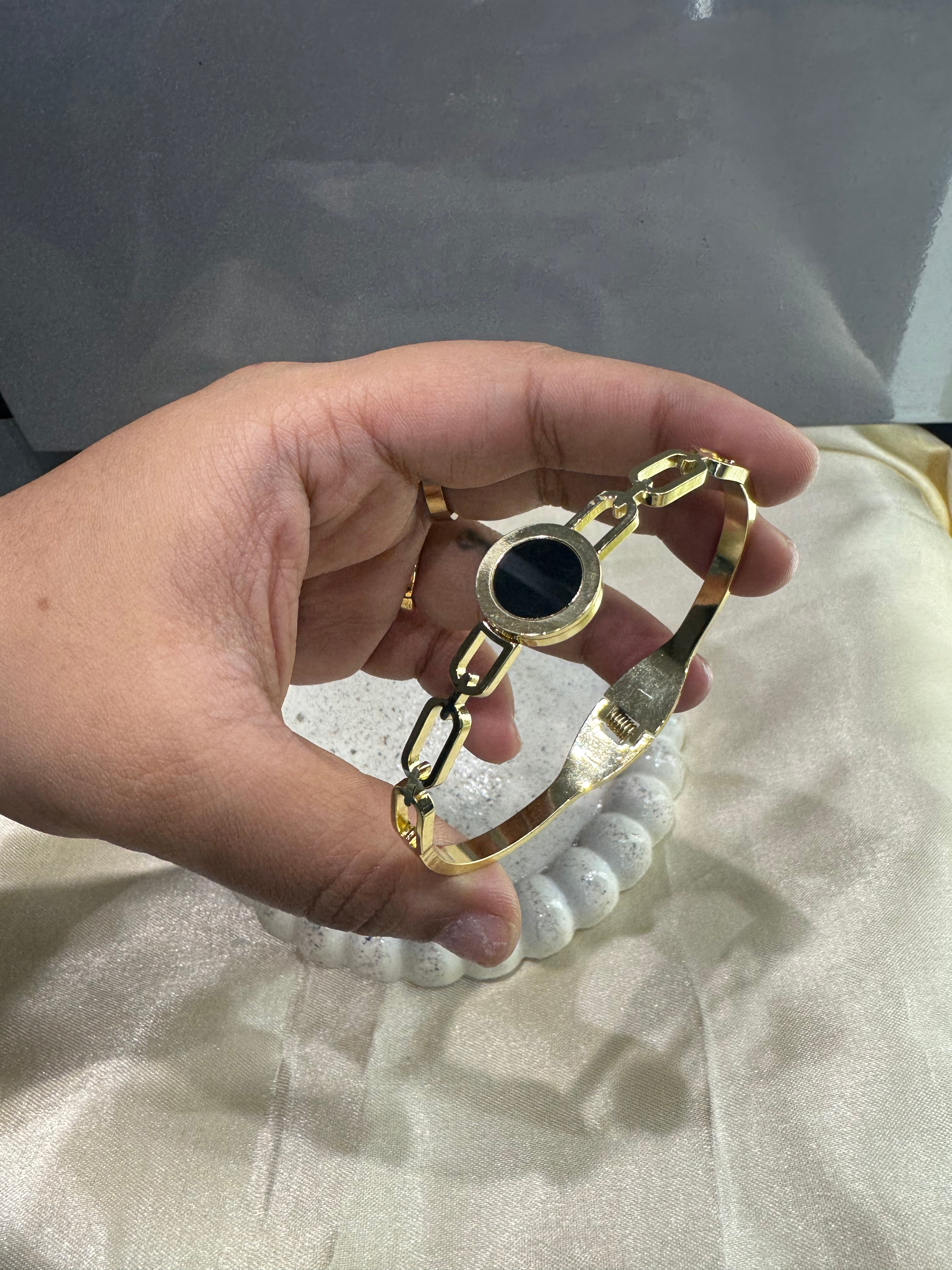 Daily Wear Bracelet code/1273