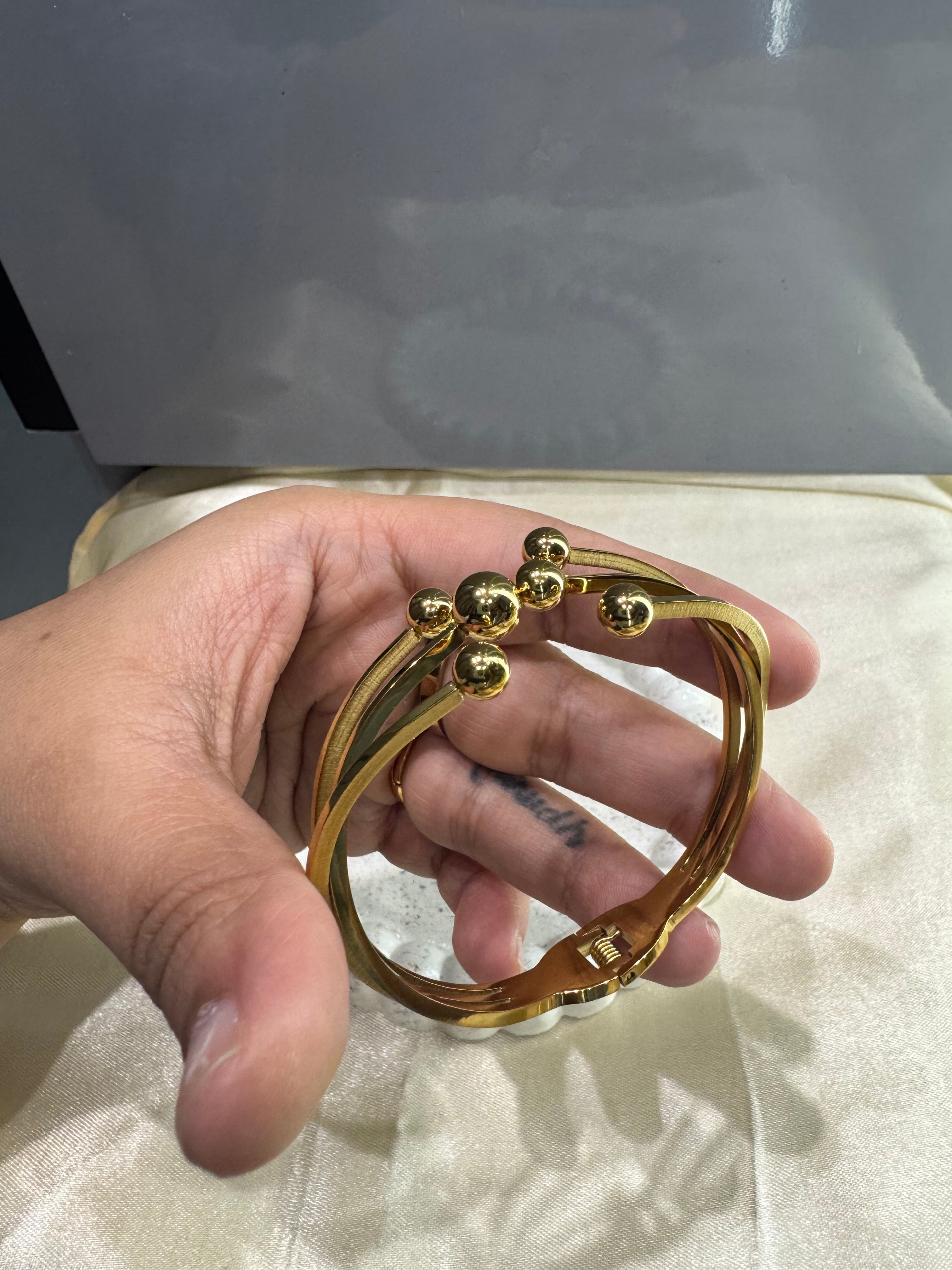 Daily Wear Bracelet code/1276