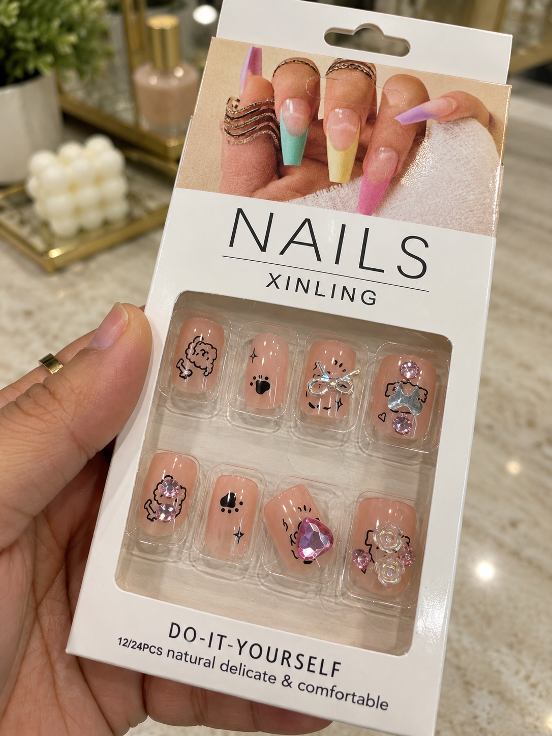 Stick-On Nails (7)