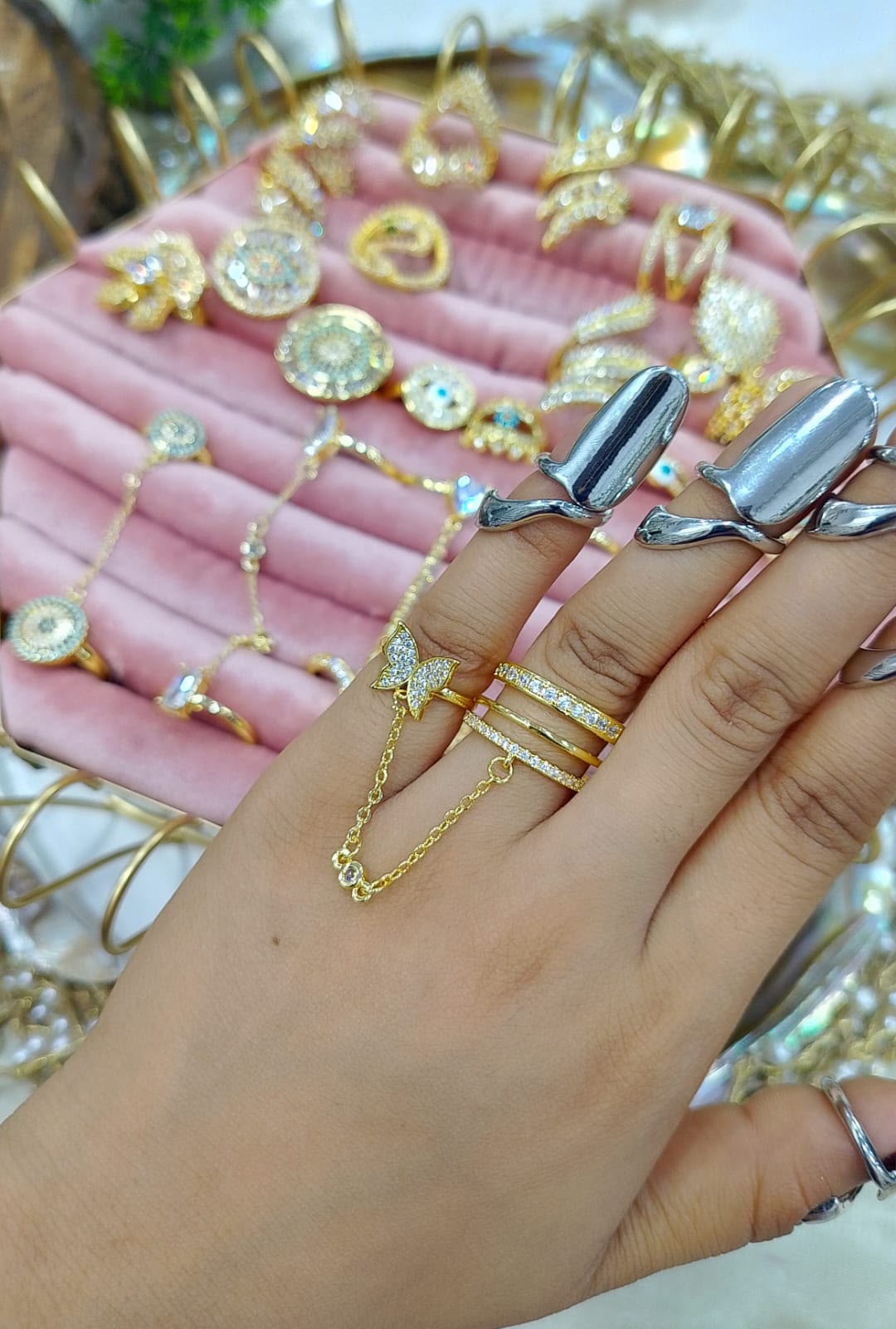 Fluttering Elegance Ring