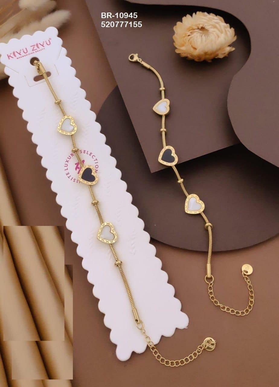 Heart charm Bracelet