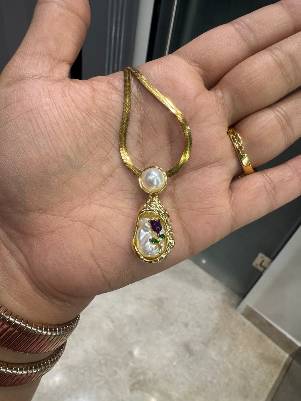 Scared Rose Neckchain