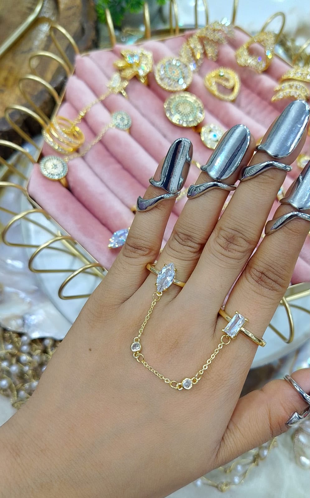 Crystal Link Ring