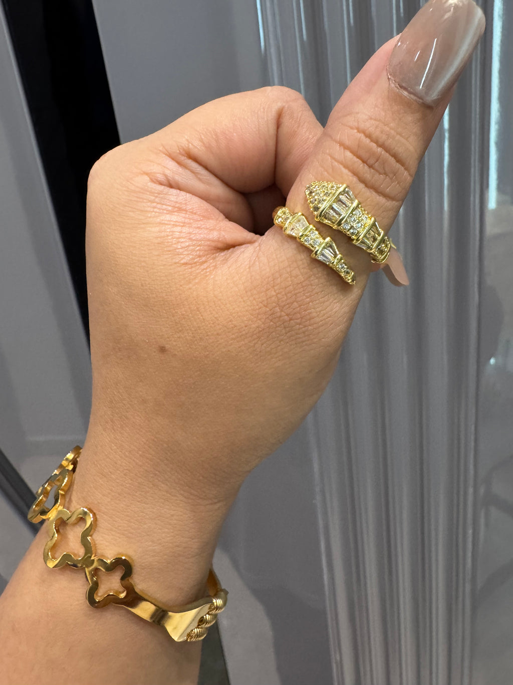 Majesté Ring