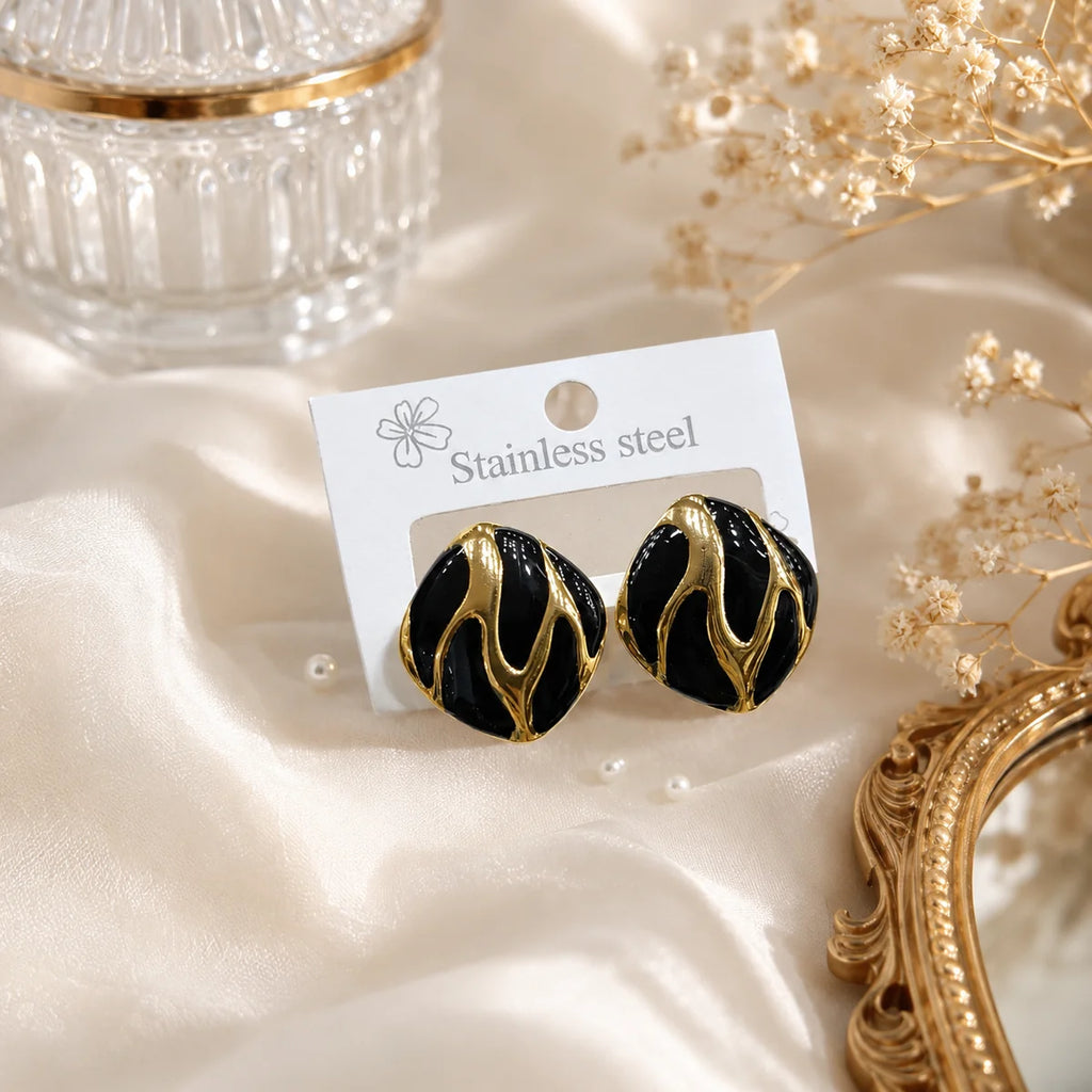 Black enamel Studs