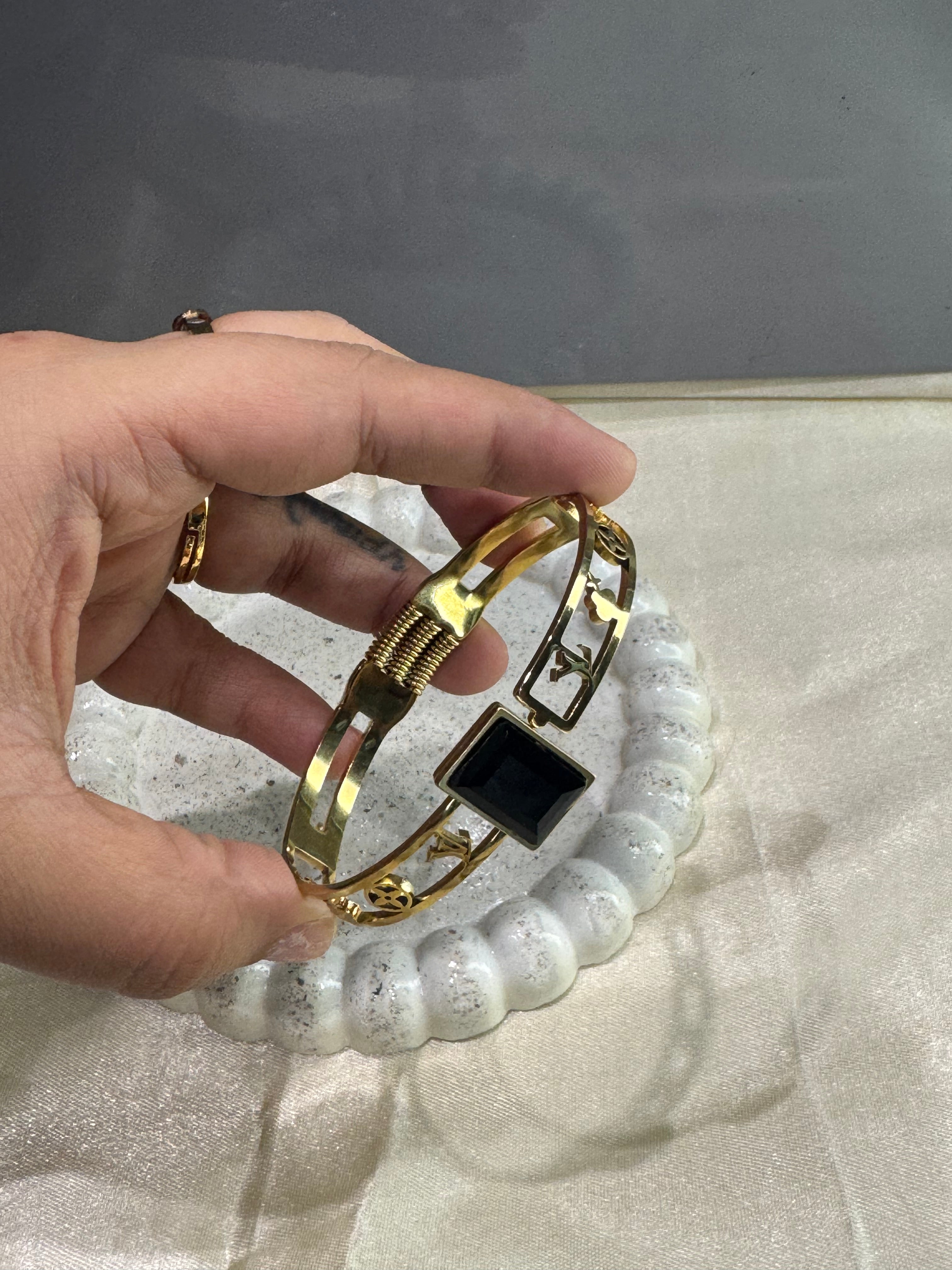 Daily Wear Bracelet code/1291