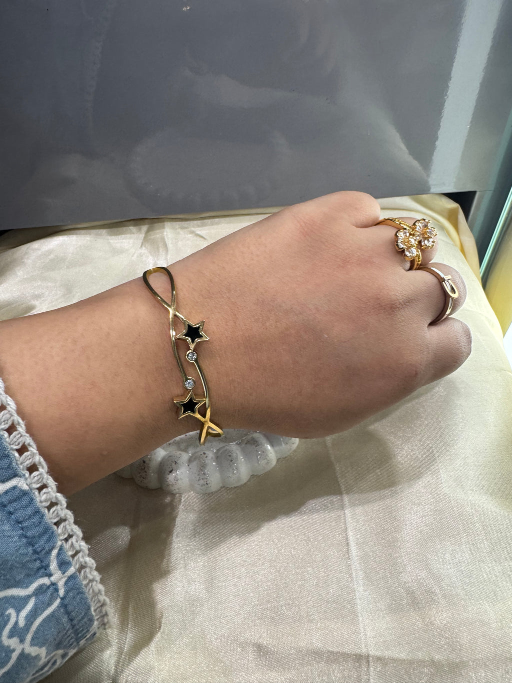 Daily Wear Bracelet code/1280