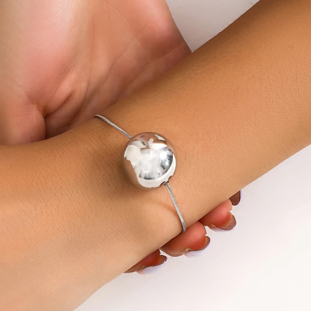 Minimal Bracelet