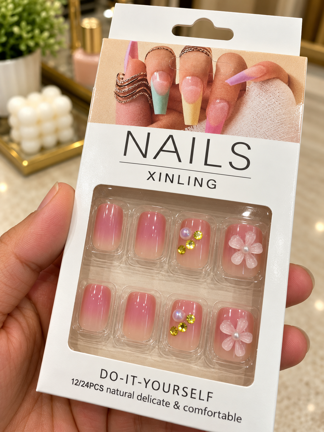 Stick-On Nails (1)