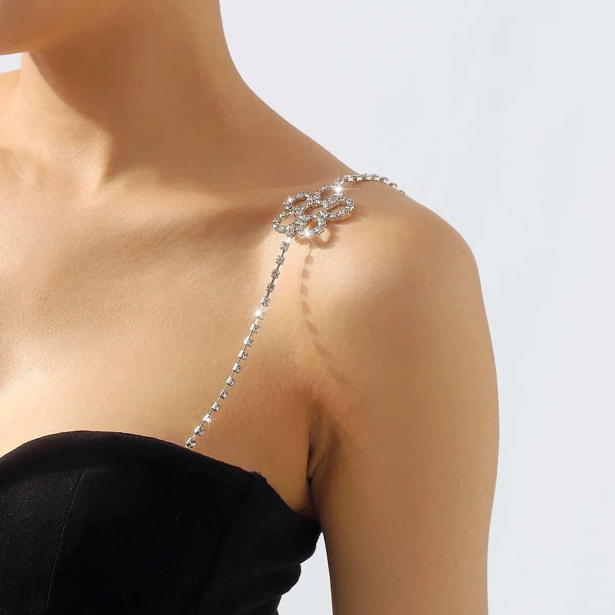 Amour Luxury Detachable Shoulder Strap