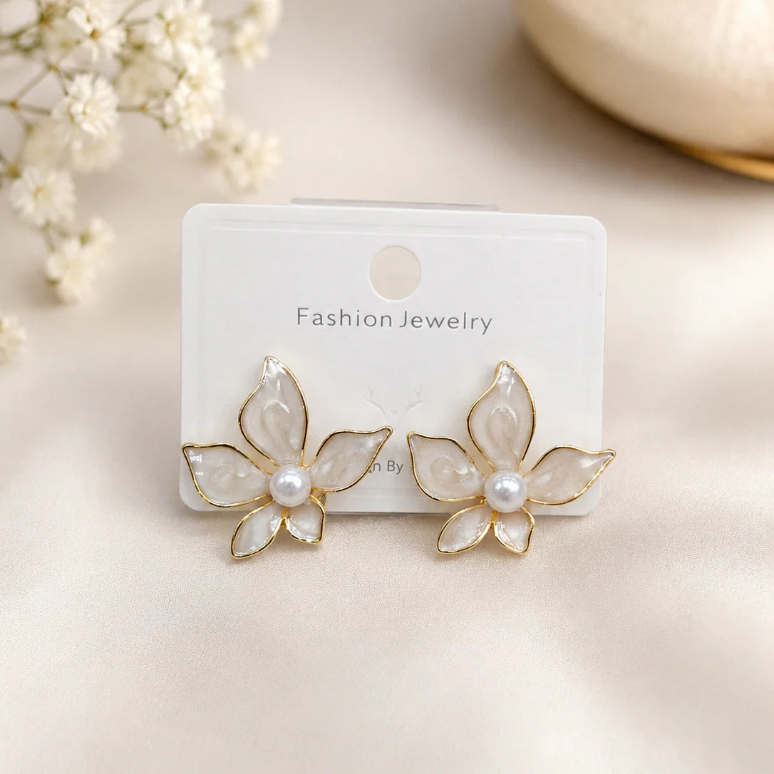Flower studs