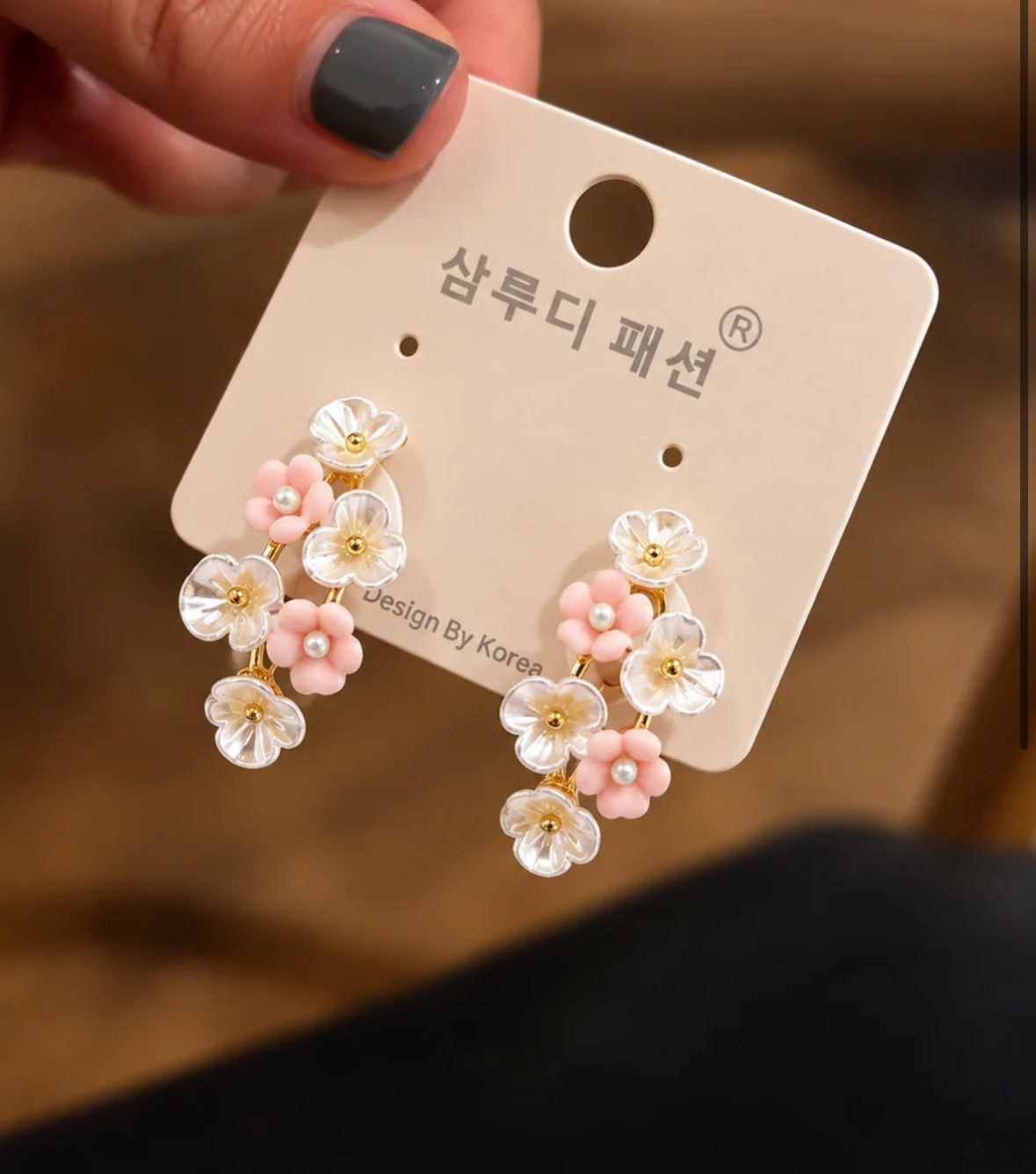 Pastel Flower Bunch Studs