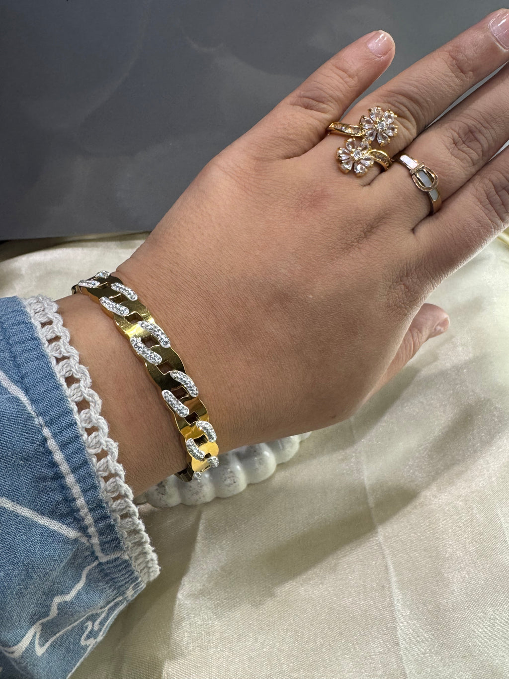 Daily Wear Bracelet code/1288