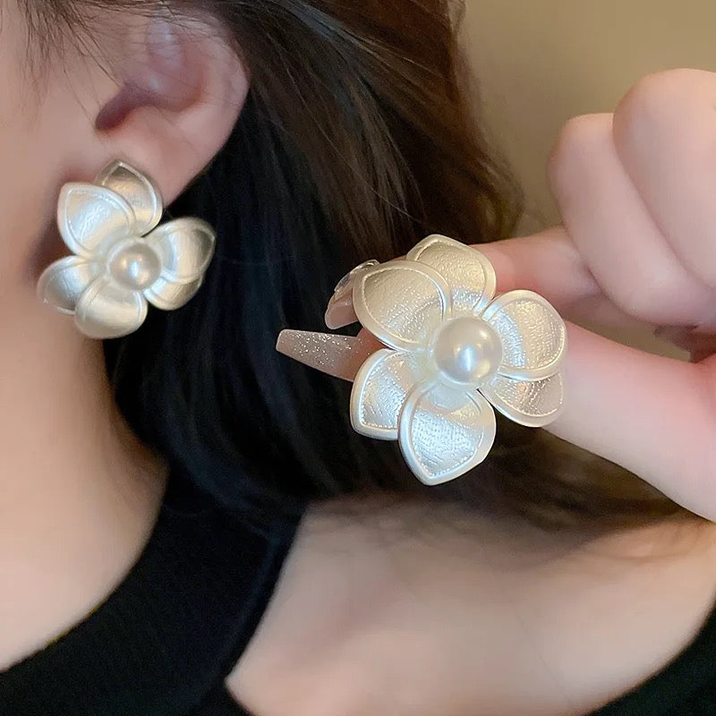 Nori Earrings