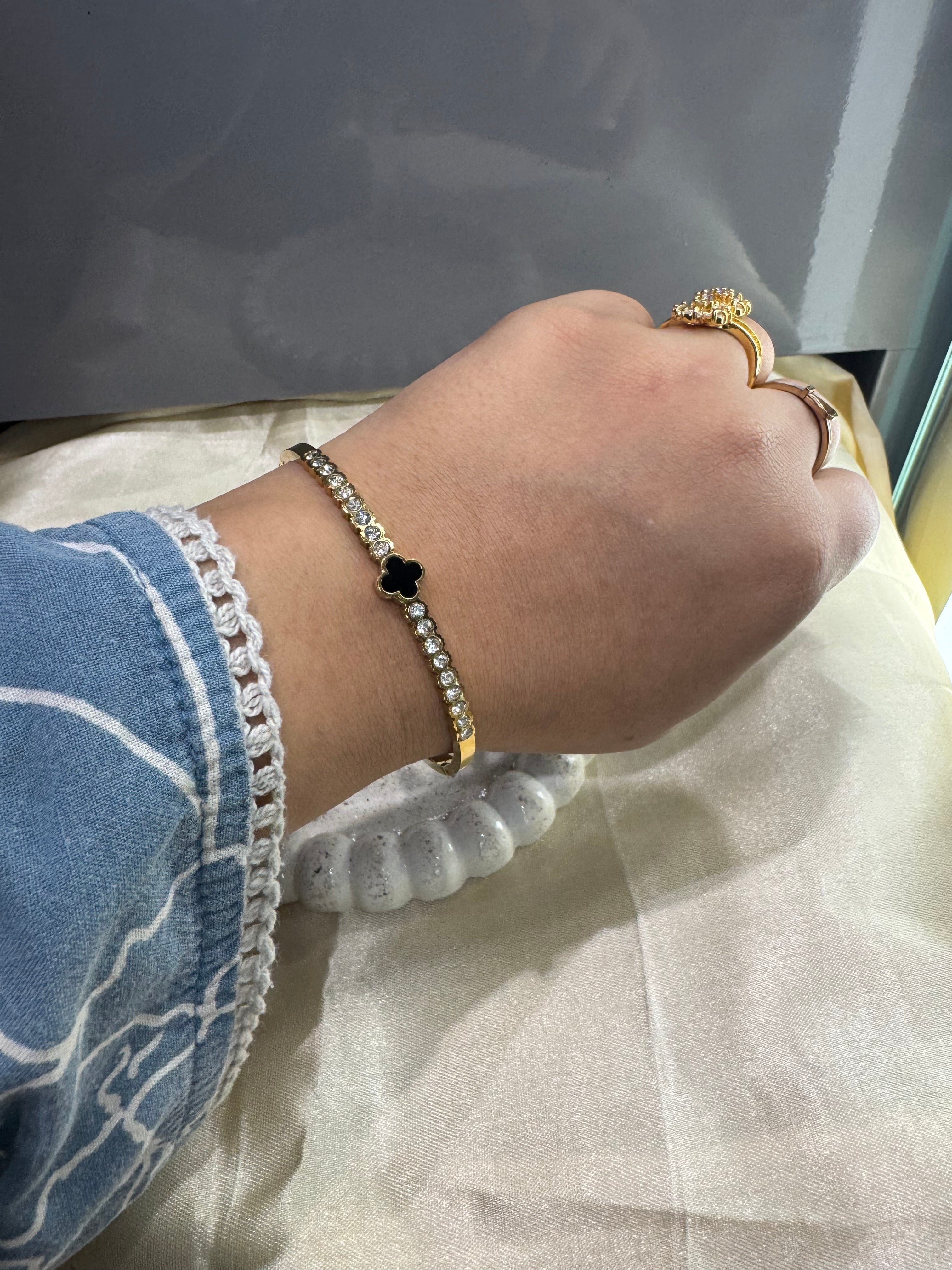Daily Wear Bracelet code/1277