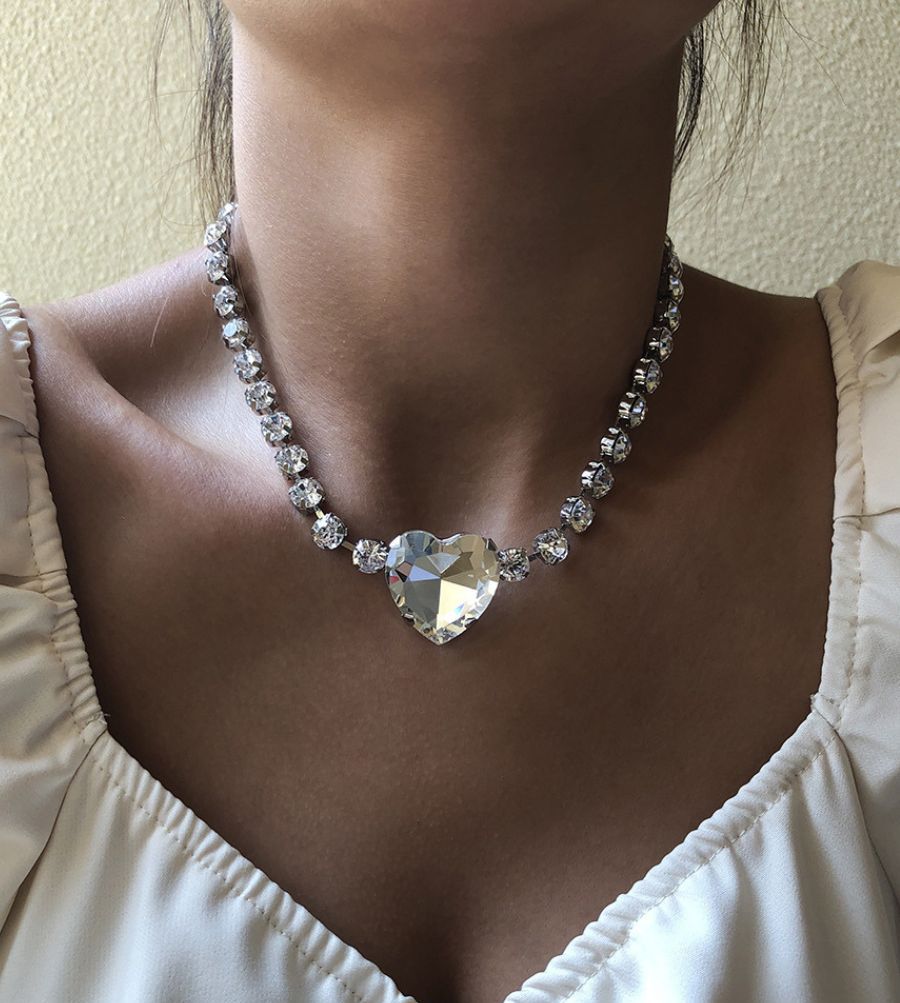 Statement Rhinestone Neck Choker