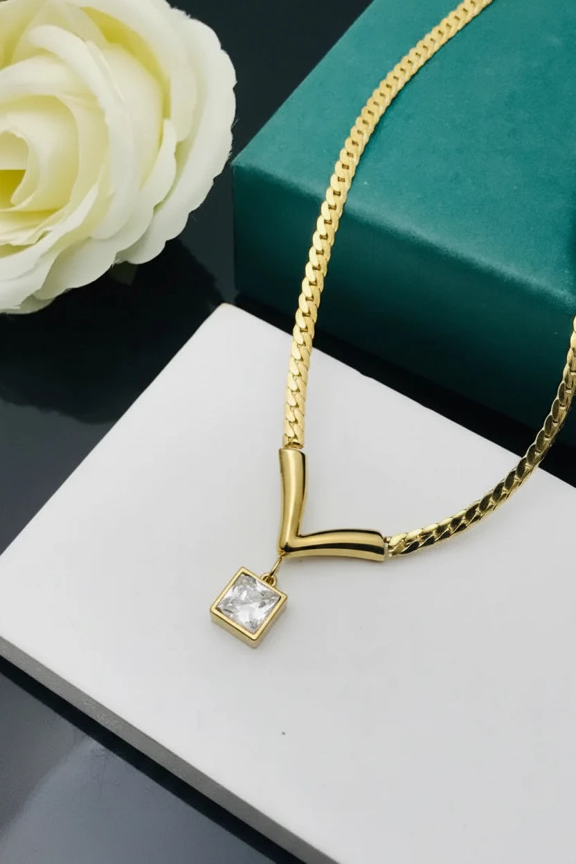 Étoile Anti-tarnish Necklace